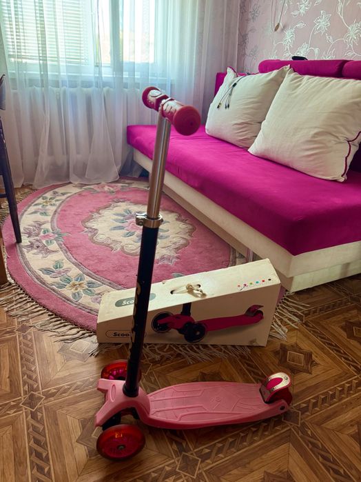 Самокат Scooter трехколесный  для девочки