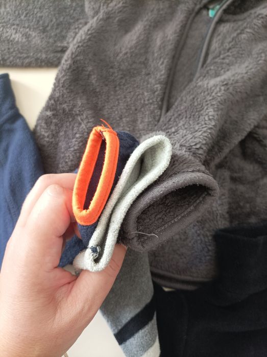 Bluzy polarowe chłopięce 116-122