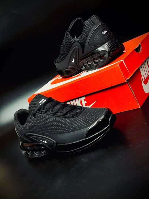 Чоловічі Nike Air Max Dn Triple Black • кромовки найк 43 розмір • чорні лєтні красовки найк • Найки гелеві