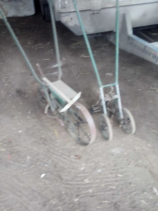 sprzęt do ogródka sadzenie