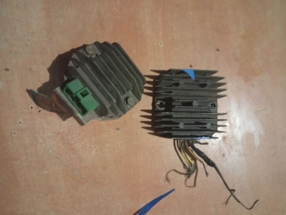 Продам реле зарядки