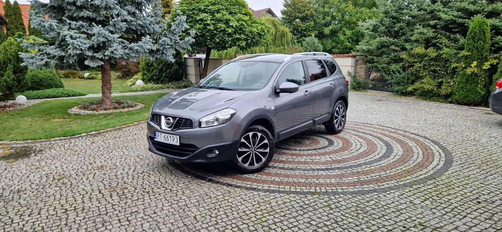 Nissan Qashqai+2