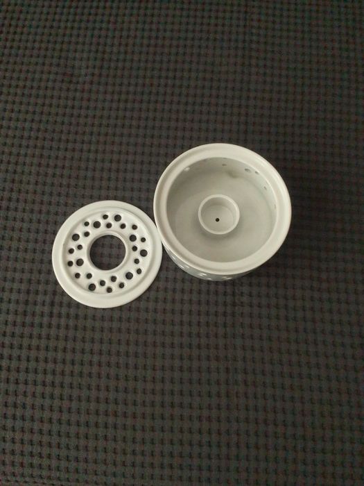 Porcelanowy podgrzewacz nr 7049.Nowy.