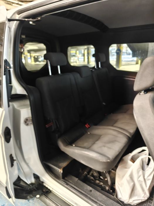 Ford Transit Connect Maxi 8 місць 2013