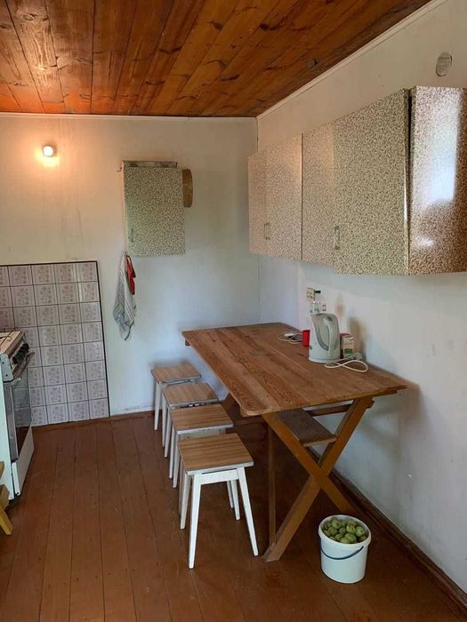 Продаж земельної ділянки з будинком в Чернігівській обл., с. Клочків