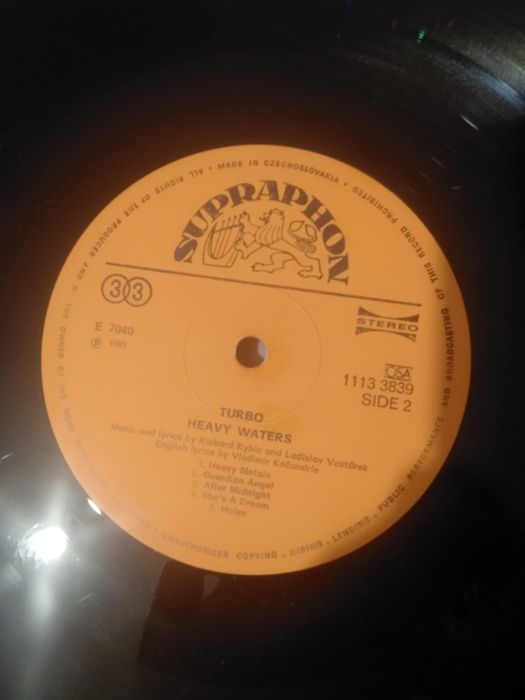 Платівки різні поштучно