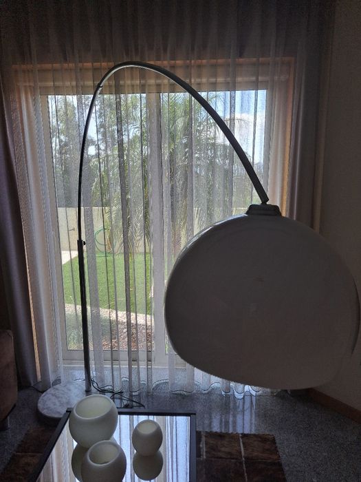 Candeeiro branco pedra mármore ba base.