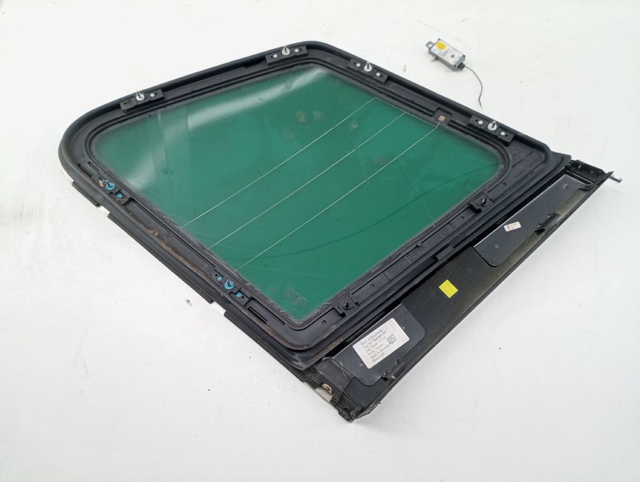 Vidro Painel Tras Esquerdo - VOLKSWAGEN Touareg (7LA, 7L6, 7L7) | 02 - 13