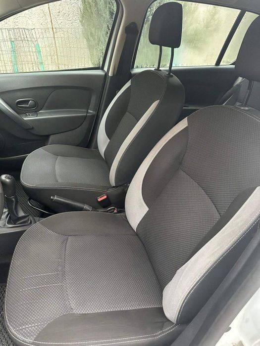 Renault Sandero 2013 VIN VF15SRAP448826327 фото оголошення 2 з 17