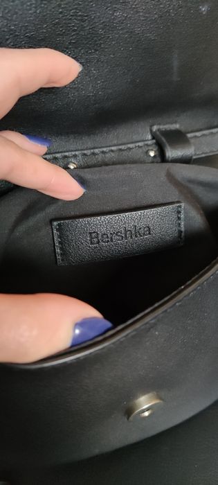 Damska Czarna Torebka Nerka 2w1 Bershka