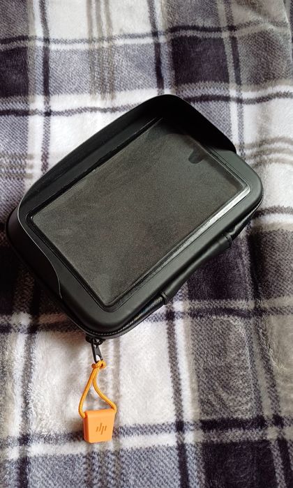 Чохол для телефону DEEPER