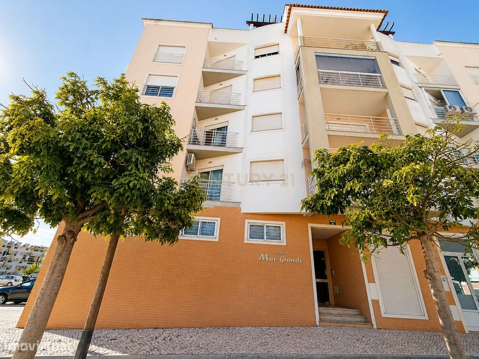 Apartamento T1 Espaçoso a 5 Minutos a Pé da Praia | Quinta dos Arcos,