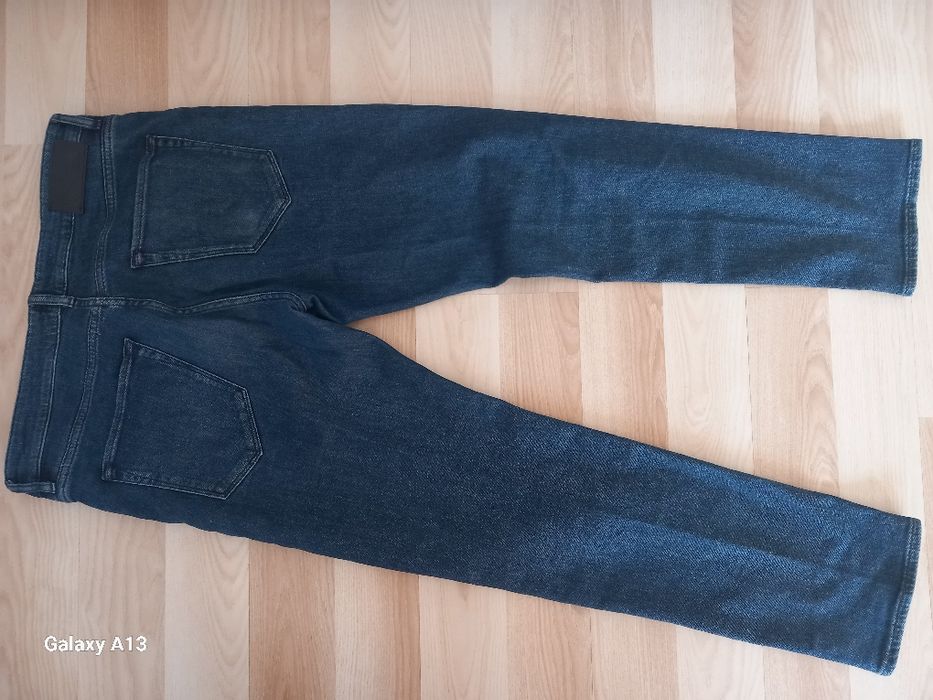 Hugo Boss spodnie męskie 33/30