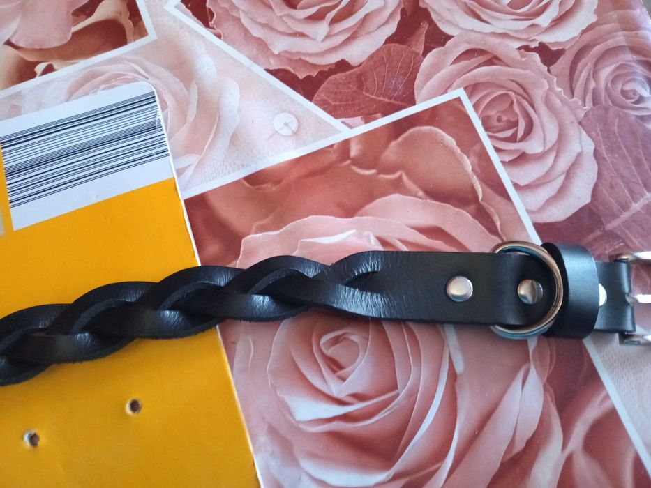 Продам новый немецкий кожаный ошейник