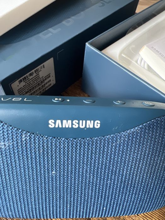 Samsung lewel box slim - maly głośnik