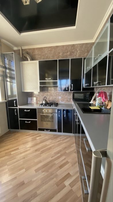 Оренда Елітної 2-кімнатної квартири в Центрі міста!