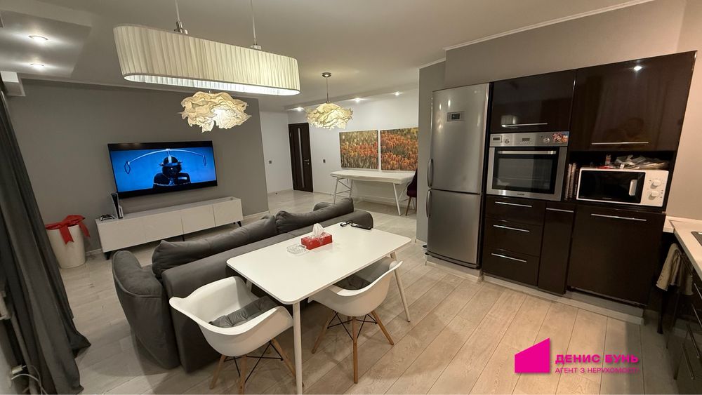 Продам 3к квартиру в смт Слобожанське, лівий берег, Брама,Золоті ключі