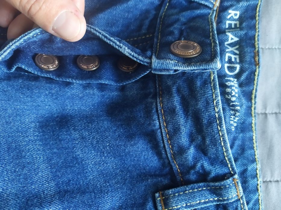 Spodnie jeansy z dziurami r. M Next