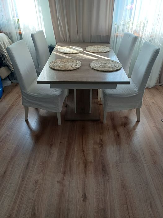 Krzesła komplet 4 sztuki plus pokrowce do salonu jadalni drewno Ikea