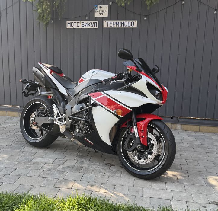Yamaha R1 доставка-обмін