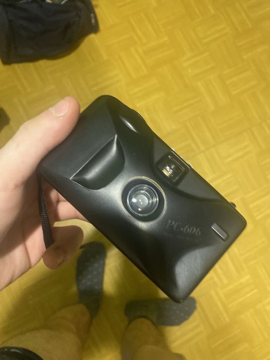 PC-606 35mm free camera