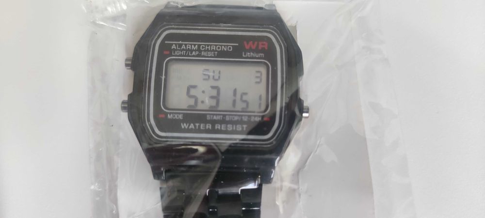 Годинник у Ретро стилі casio f91w з металевим браслетом