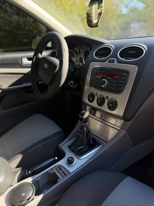 продам Ford Focus