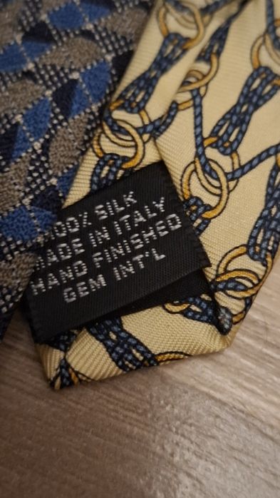 Галстуки Gucci Prada