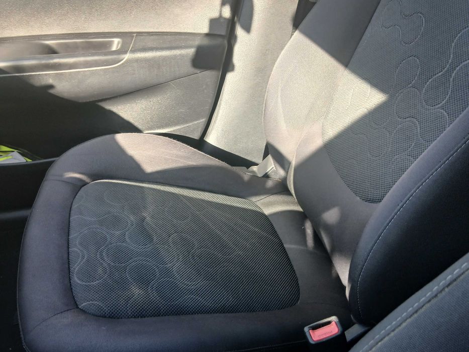 Автомобіль Hyundai i20