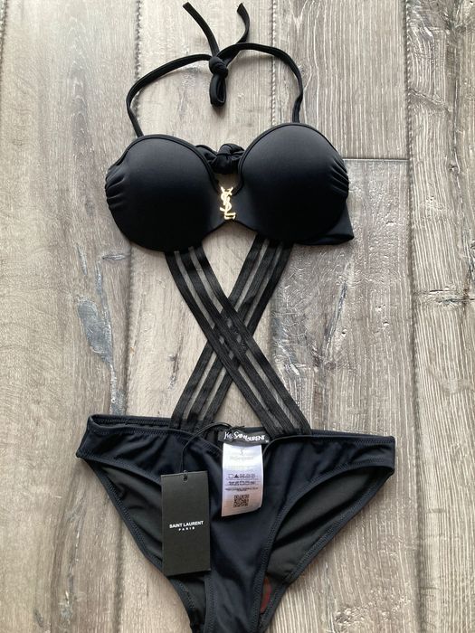 Nowy strój kąpielowy Saint Laurent M