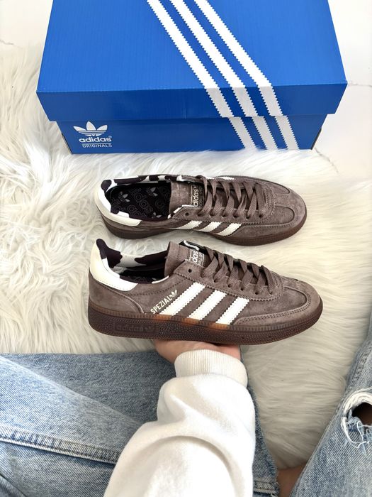Жіночі кросівки Adidas Handball Spezial