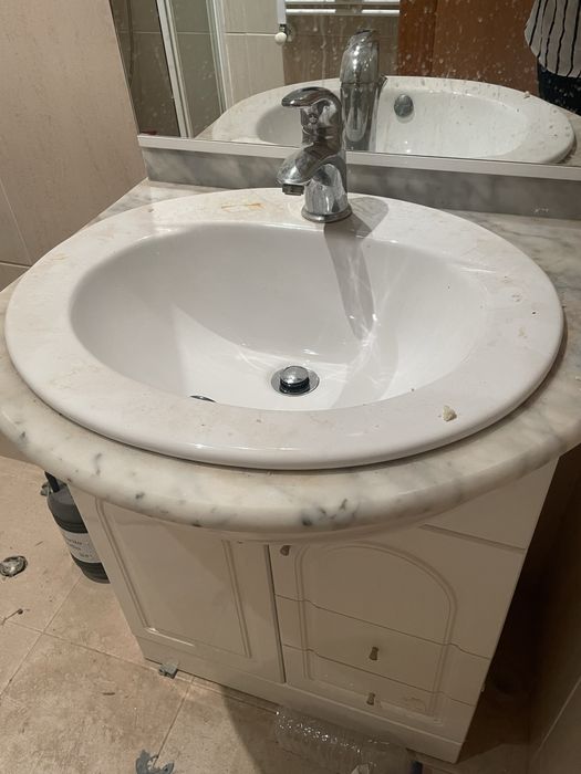 Movél lavatório wc com espelho