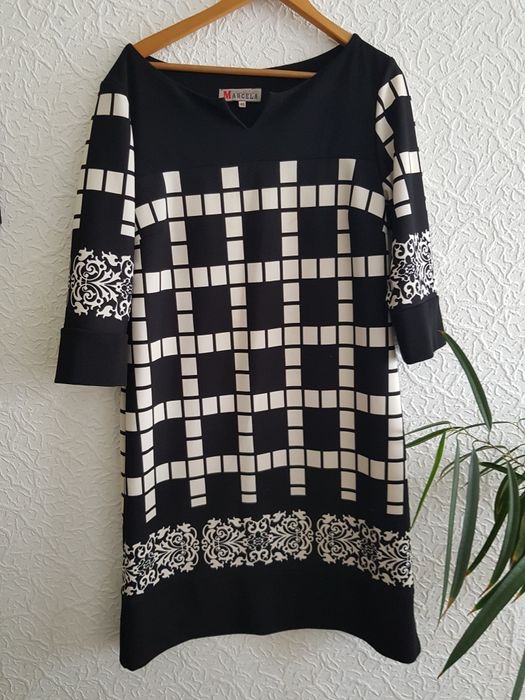 Collection Marcela sukienka elastyczna dzianinowa 46
