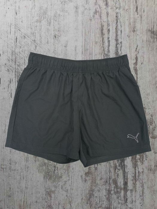 Продам шорты Пума  размер L