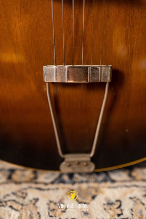 Gibson L48 z 1954