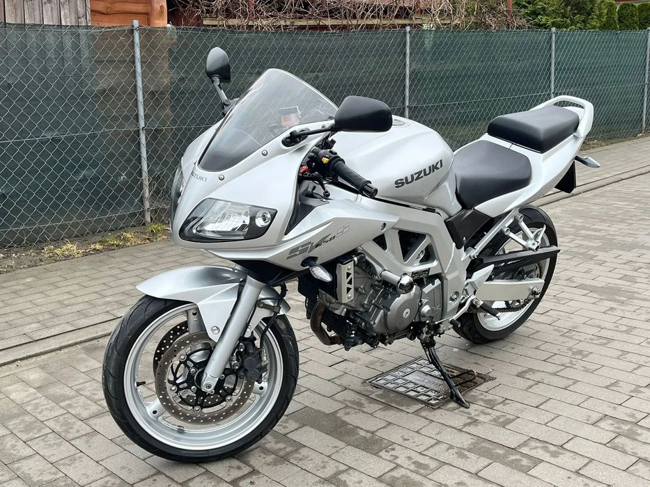 Suzuki SV Suzuki SV650S! Bardzo ładny! Super stan!