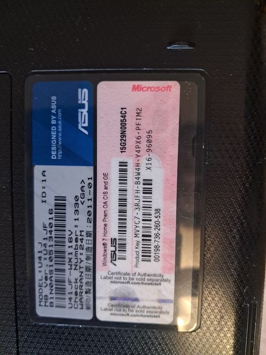 Ноутбук asus, але з дефектом