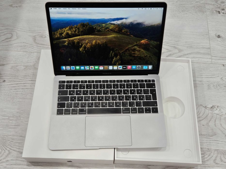 MacBook Air 2019 （シルバーグレー）8GB 256GB macbook air 2019 256 - Купить электронику - Цены на OLX.ua