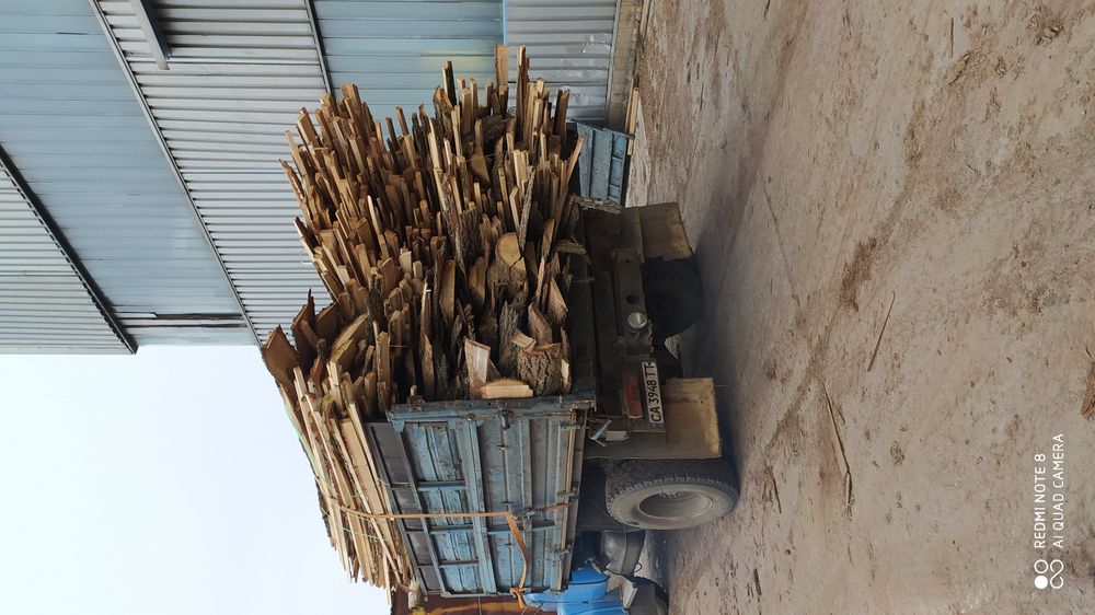 Дрова (9м3) дубові. Ціна вказана за доставкою по Черкасах.