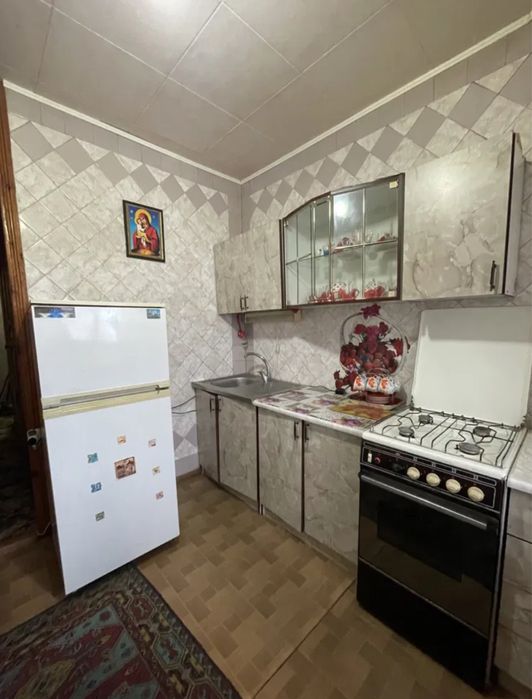 Продам или сертификат, 1комн КРУПНОГАБАРИТНУЮ квартиру на левом берегу