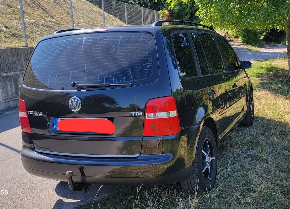 Для військових! Volkswagen Touran  1,9 TDI 2004 рік