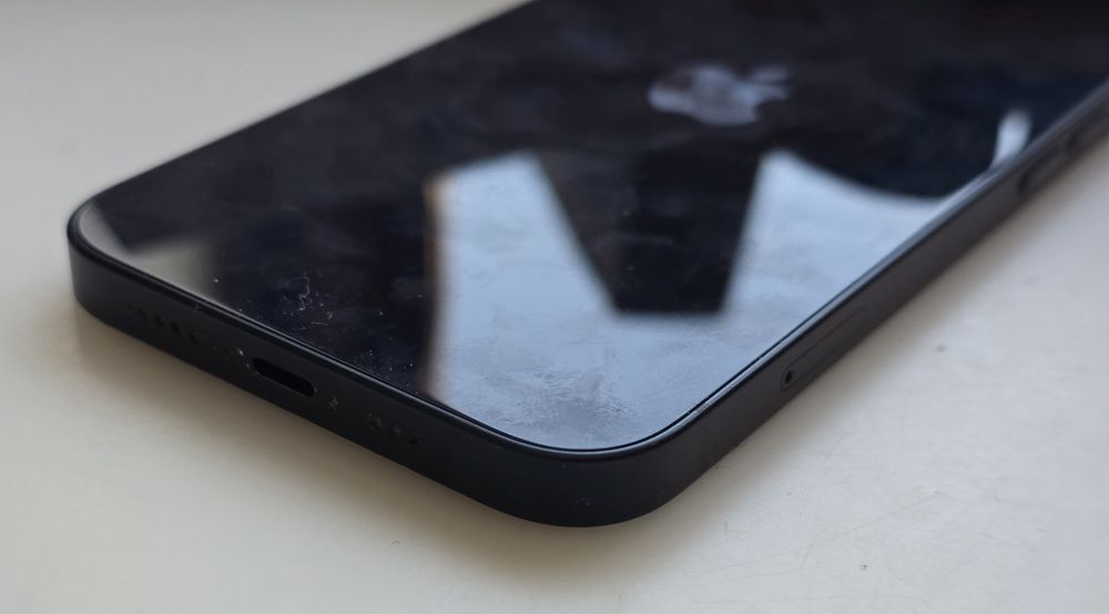 iPhone 13 128 GB blue