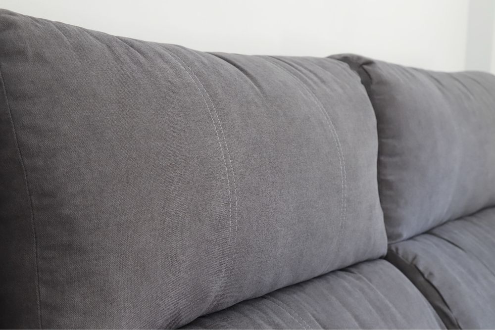 Sofá chaise long cinzento