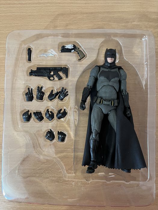 Фигурка Mafex Medicom Batman vs Superman bootleg