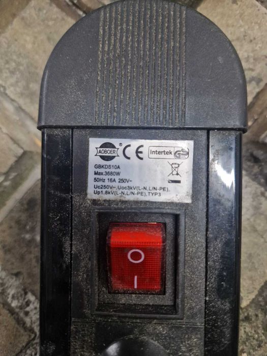 Extensão 10 Tomadas 16A C/Protecção