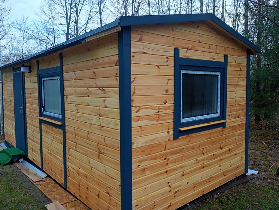 Domek drewniany mobilny ocieplony , całoroczny , angielski 3x7