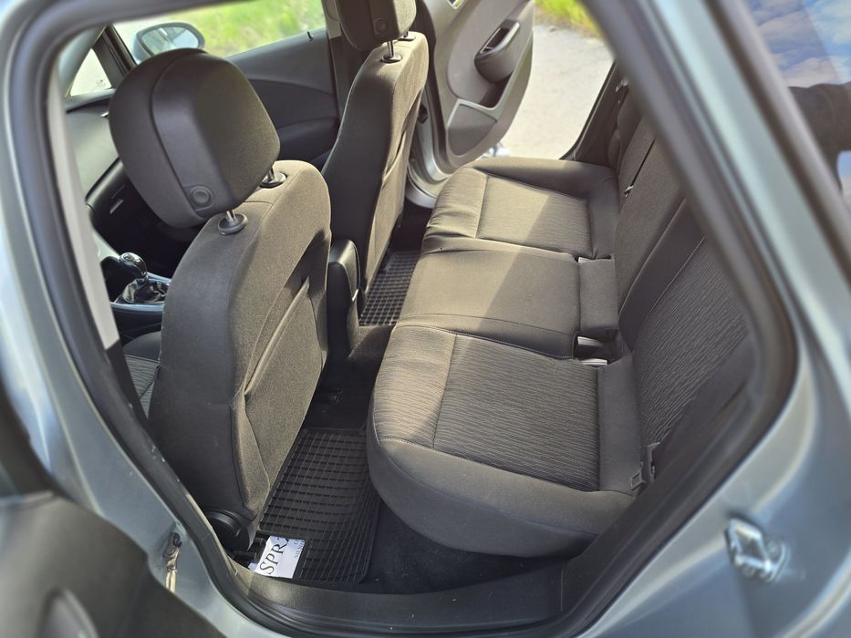 Opel astra 1,4   2013