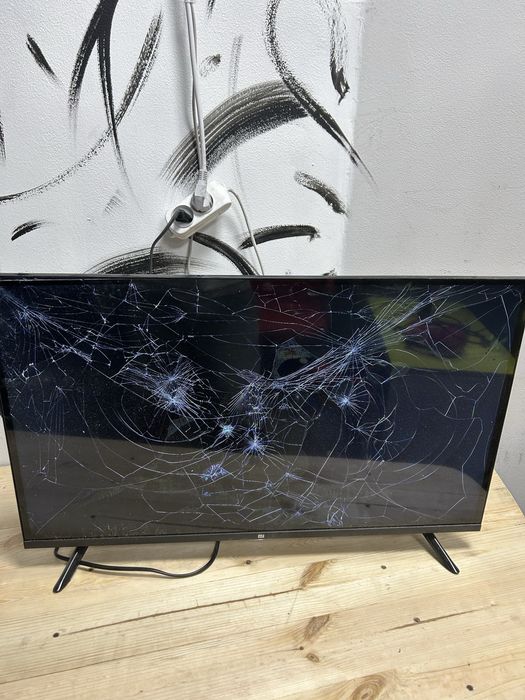 Телевизор xiaomi L32m6-6arg