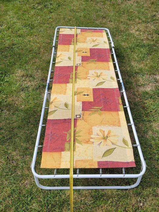 Sprzedam polowe łóżko turystyczne