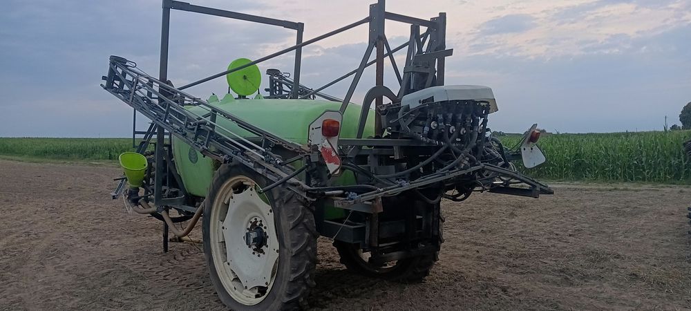 Opryskiwacz 3000l